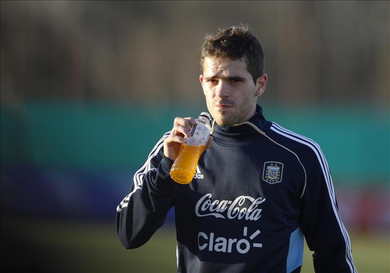 Gago vuelve a jugar en el Vélez Sarsfield tras 74 días inactivo