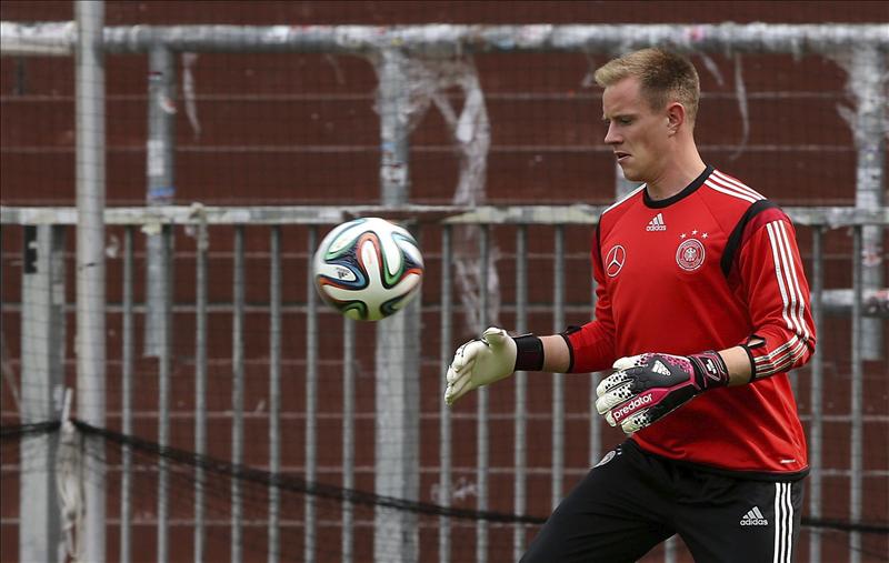 Stegen, al Barcelona con una "rara sensación" y una "alegría inmensa"