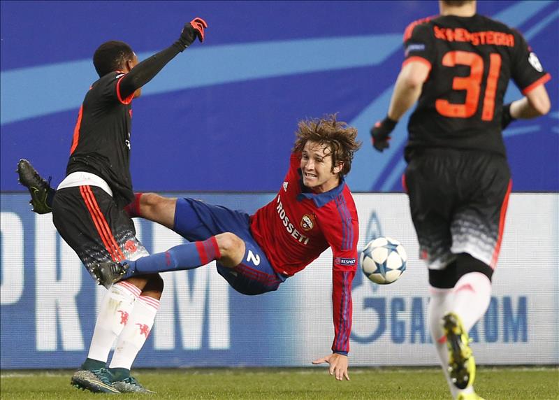 1-1. Reparto de puntos entre CSKA y Manchester con un gran Herrera
