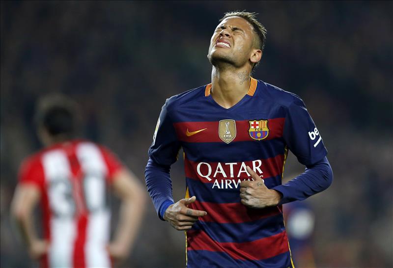 El Santos dice sentirse engañado por Neymar al saber los pormenores de su fichaje