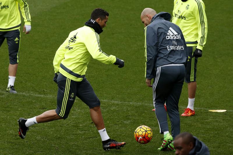 Zidane confirma la recaída de Bale y pide tiempo