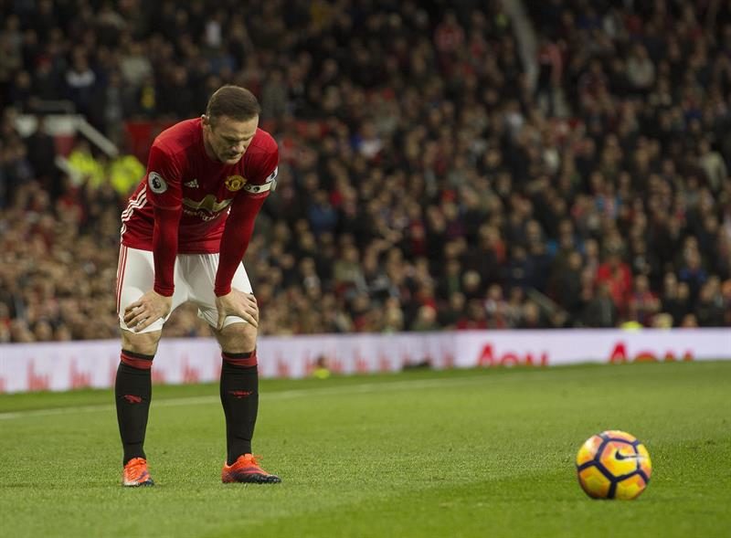 El Manchester United se estrella con Heaton y no pasa del empate ante el Burnley