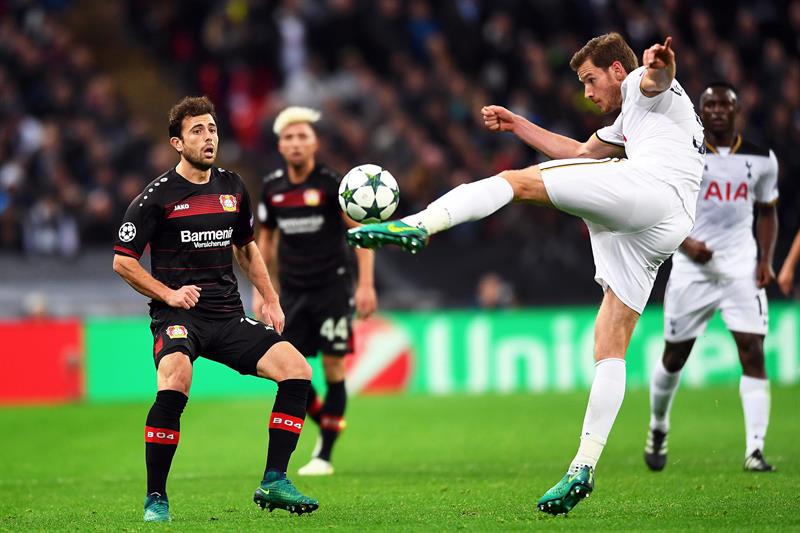 0-1. El Bayer Leverkusen asalta Wembley y le complica la vida al Tottenham
