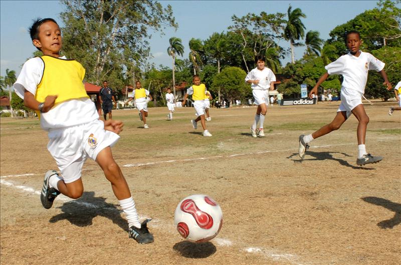 wp image 293827 - El Real Madrid quiere aplicar un proyecto para enseñar fútbol a niños en Cuba