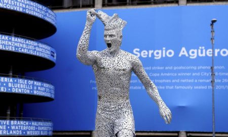 Aguero 450x270 - Agüero, el Manchester City devela estatua en su honor