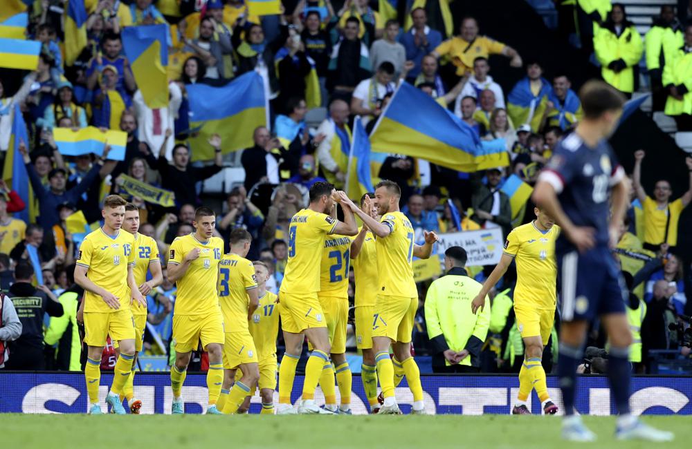 Ucrania - Ucrania a un paso de Catar, le pasa por encima a Escocia