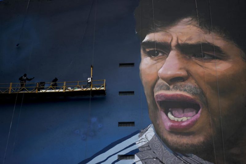 Mural 2 800x534 - Develan enorme mural de Maradona en Buenos Aires