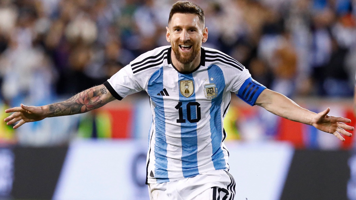 633f155d0cd71 1200 - Messi vuelve a París como rey