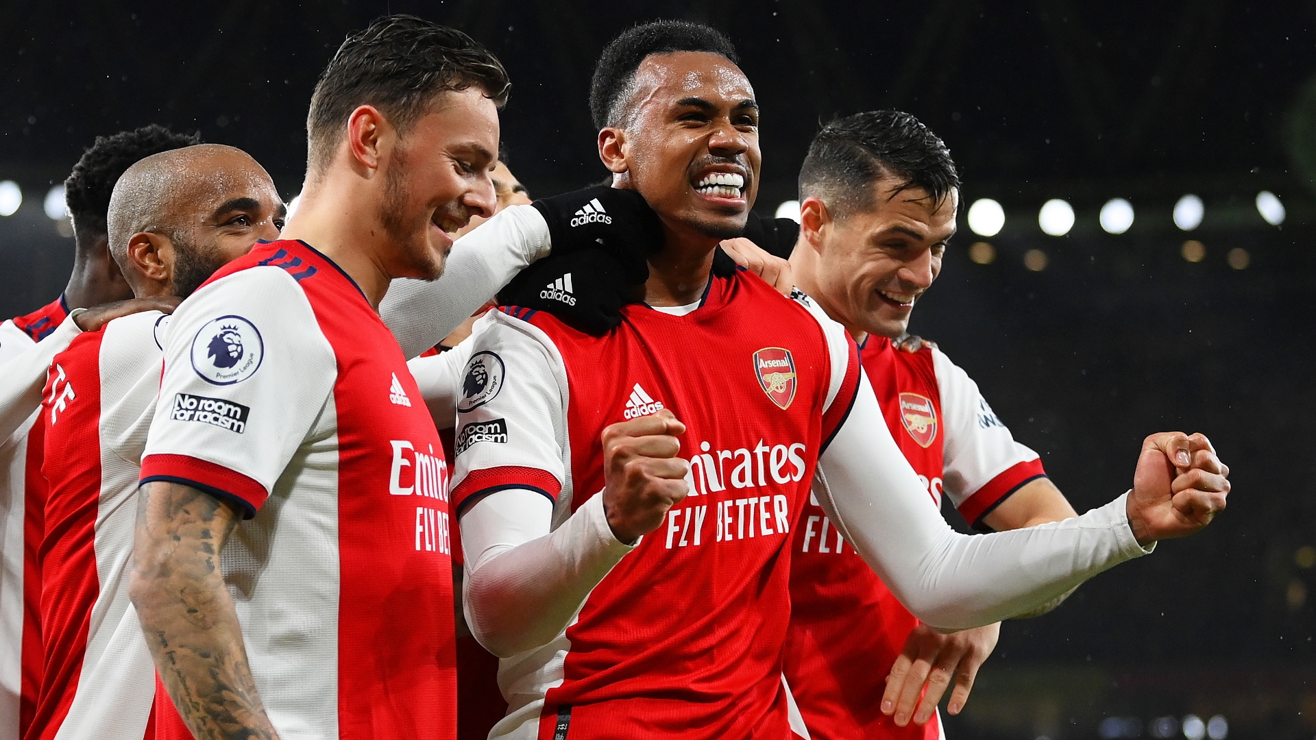 Arsenal celebrate Gabriel goal vs Southampton 2021 22 - Arsenal defiende la cima en esta jornada la premier league