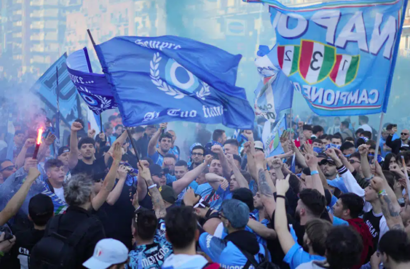 Napoli 3 800x525 - Sella Napoli primer título desde época de Maradona