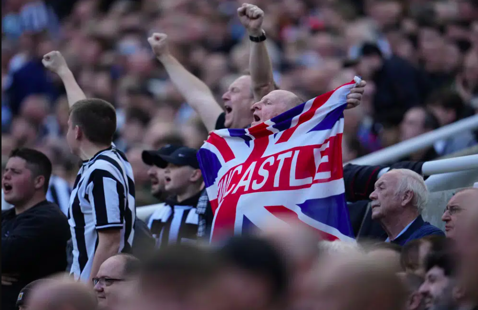 Newcastle 1 - Proyecto de millonarios saudíes rinde primer fruto con Newcastle, está de vuelta en la Champions
