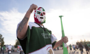 MexTour photos 4 300x180 - México celebrará 20 aniversario del "mole tour"