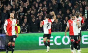 Feyenoord 300x180 - Feyenoord levantá la mano