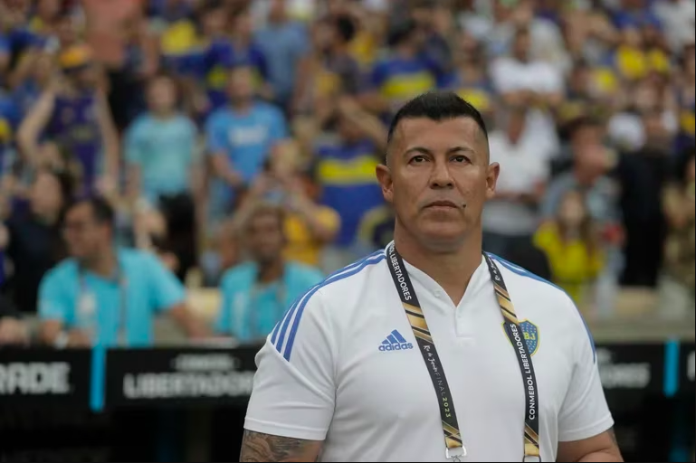Almiron - No pudo mas, Almirón renunció como entrenador de Boca Juniors