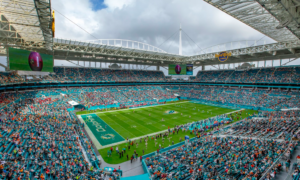 Hard Rock Stadium  300x180 - Final de Copa América 2024 será en Miami
