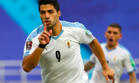 Luis Suarez 2 450x270 - Luis Suárez regresa a la selección de Uruguay