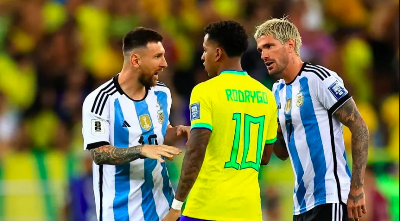 Rodrygo 1 800x443 - Rodrygo denuncia ataques racistas en redes sociales por su enganche con Messi