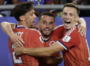 Que 36 años no es nada, Escocia vuelve a ganar en un Mundial