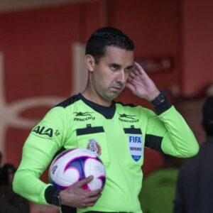 César Ramos hará historia en el Mundial 2026: el árbitro mexicano con más partidos dirigidos en Copas del Mundo