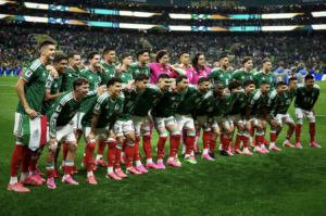 Aztecas ponen a prueba a Inglaterra; México va por la historia