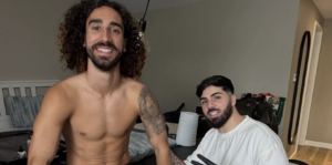 Cucurella cumple su promesa con un tatuaje histórico