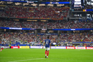 Se le niega tercera final a Mbappe, pero aun ira por la Bota de Oro