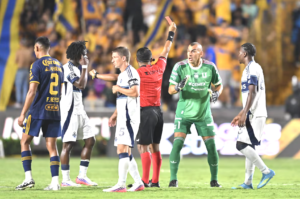 El berrinche de Nahuel y la ruina de Pumas marcan la debacle en Leagues Cup