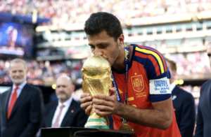 Barcelona return with a new offer for Rodri