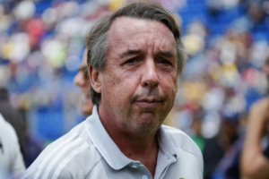 Azcárraga abre la puerta al Mundial en el 2038