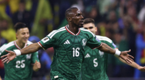 Julián Quiñones nominado al Balón de Oro