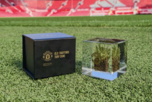Manchester United vende césped de Old Trafford