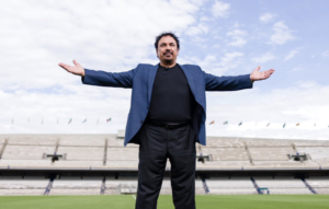 Hugo Sánchez debutó con Pumas hace 50 años